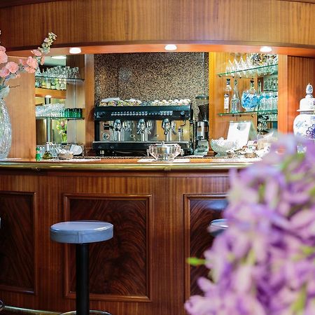 Hotel Il Telegrafo Melegnano Zewnętrze zdjęcie