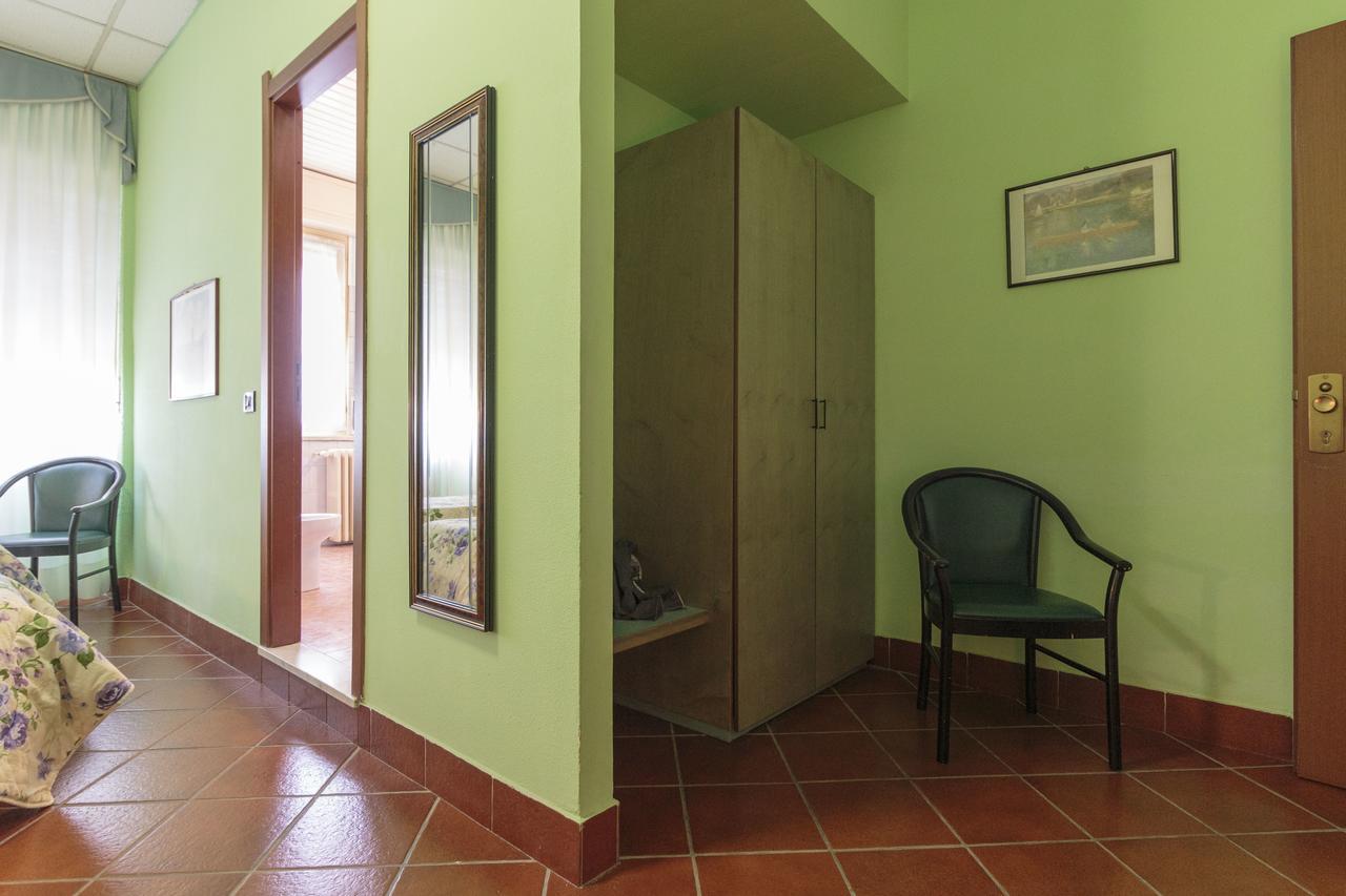 Hotel Il Telegrafo Melegnano Zewnętrze zdjęcie