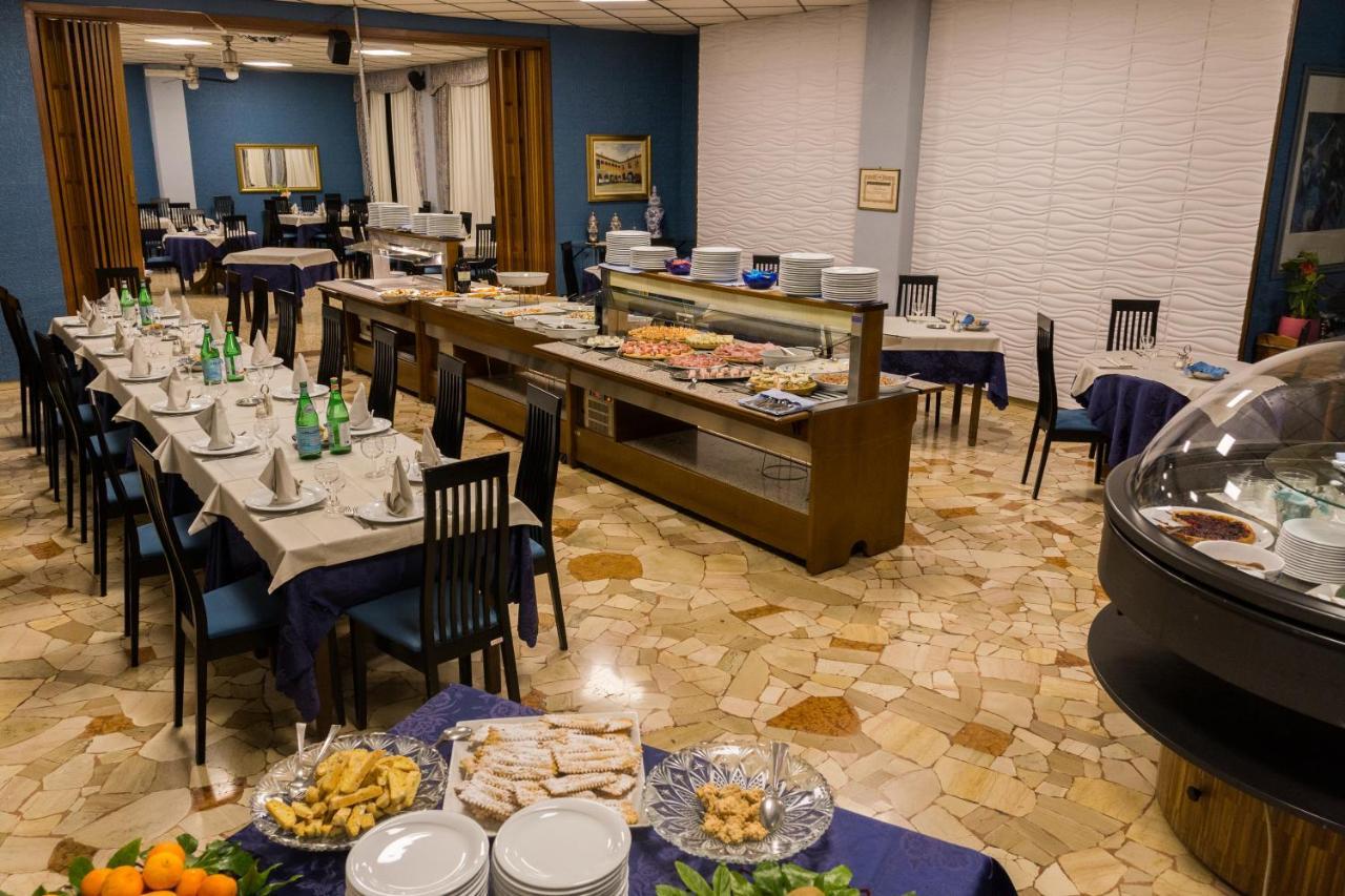 Hotel Il Telegrafo Melegnano Zewnętrze zdjęcie