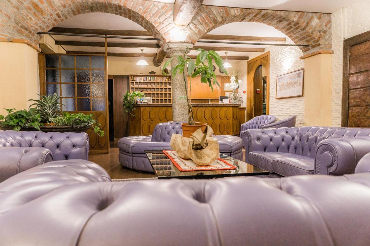 Hotel Il Telegrafo Melegnano Zewnętrze zdjęcie